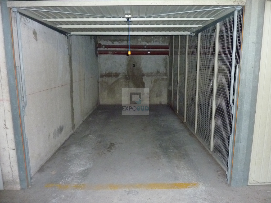 Location Parking ANTIBES Mandat : 04182