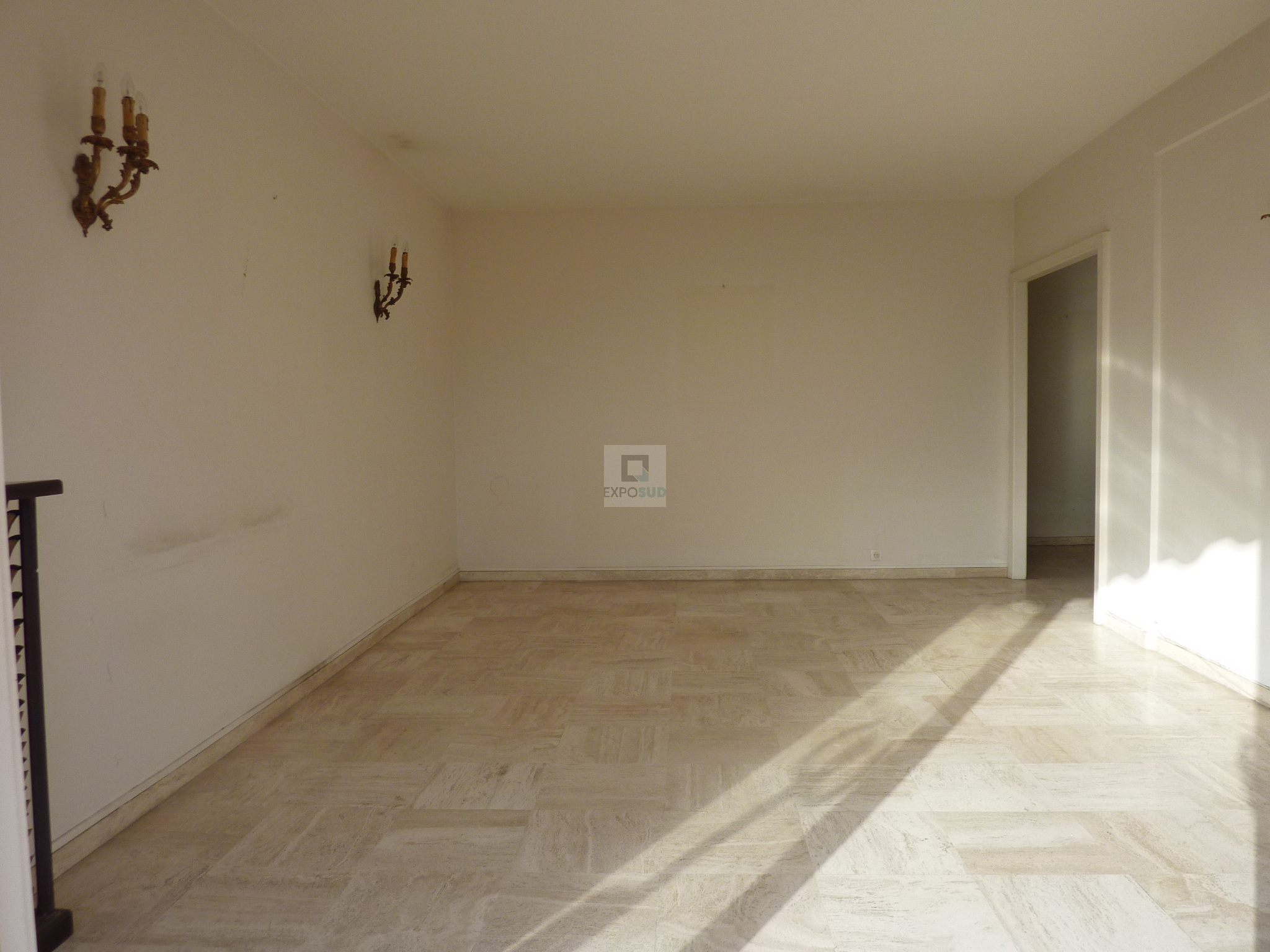 Location Appartement ANTIBES 1 salles d'eau