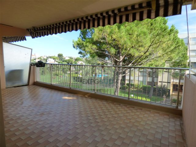 Vente Appartement ANTIBES 1 salles de bain