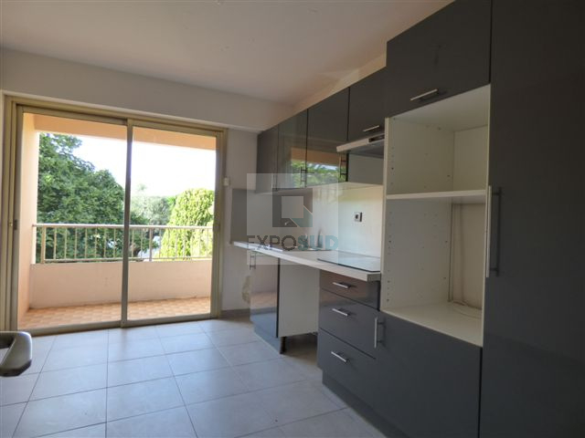 Vente Appartement ANTIBES surface habitable de 70.47 m²