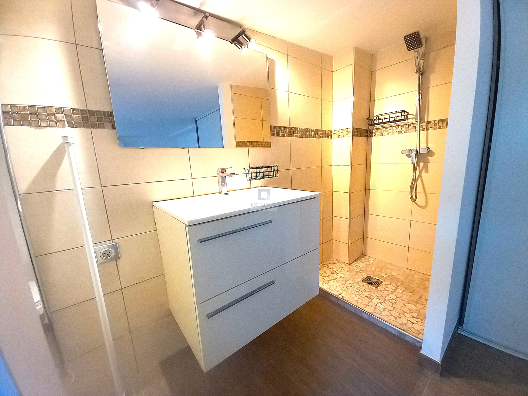 Vente Appartement ANTIBES individuel électrique chauffage