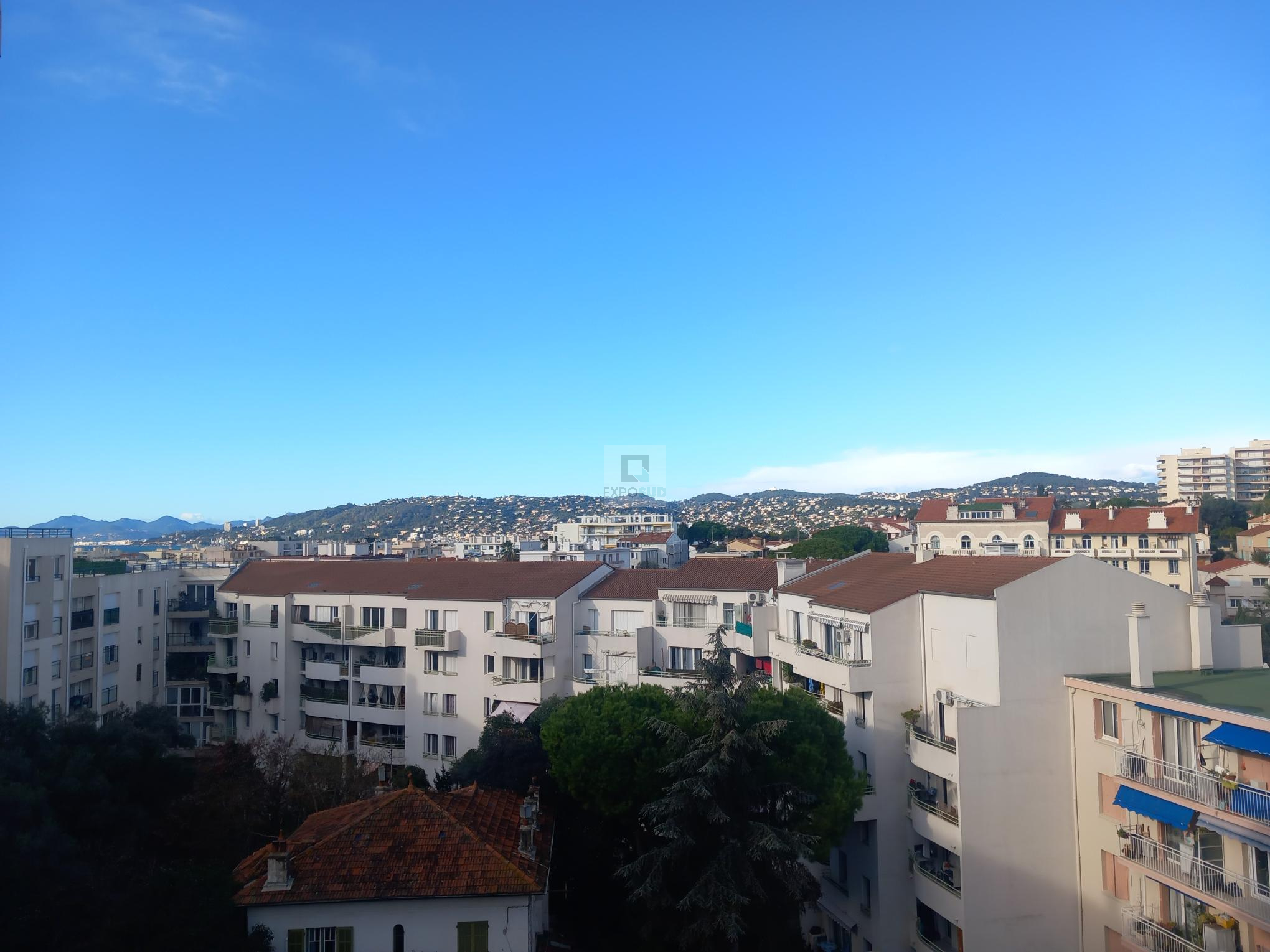 Vente Appartement ANTIBES 1 salles de bain