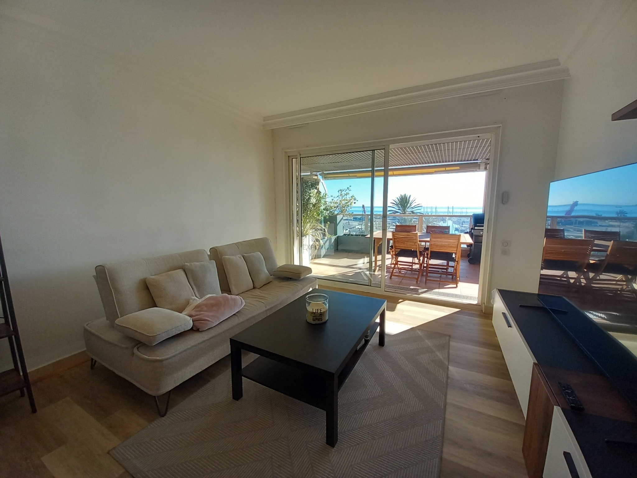 Vente Appartement VALLAURIS séparée équipée cuisine