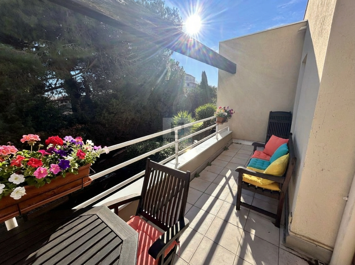 Vente Appartement ANTIBES américaine équipée cuisine