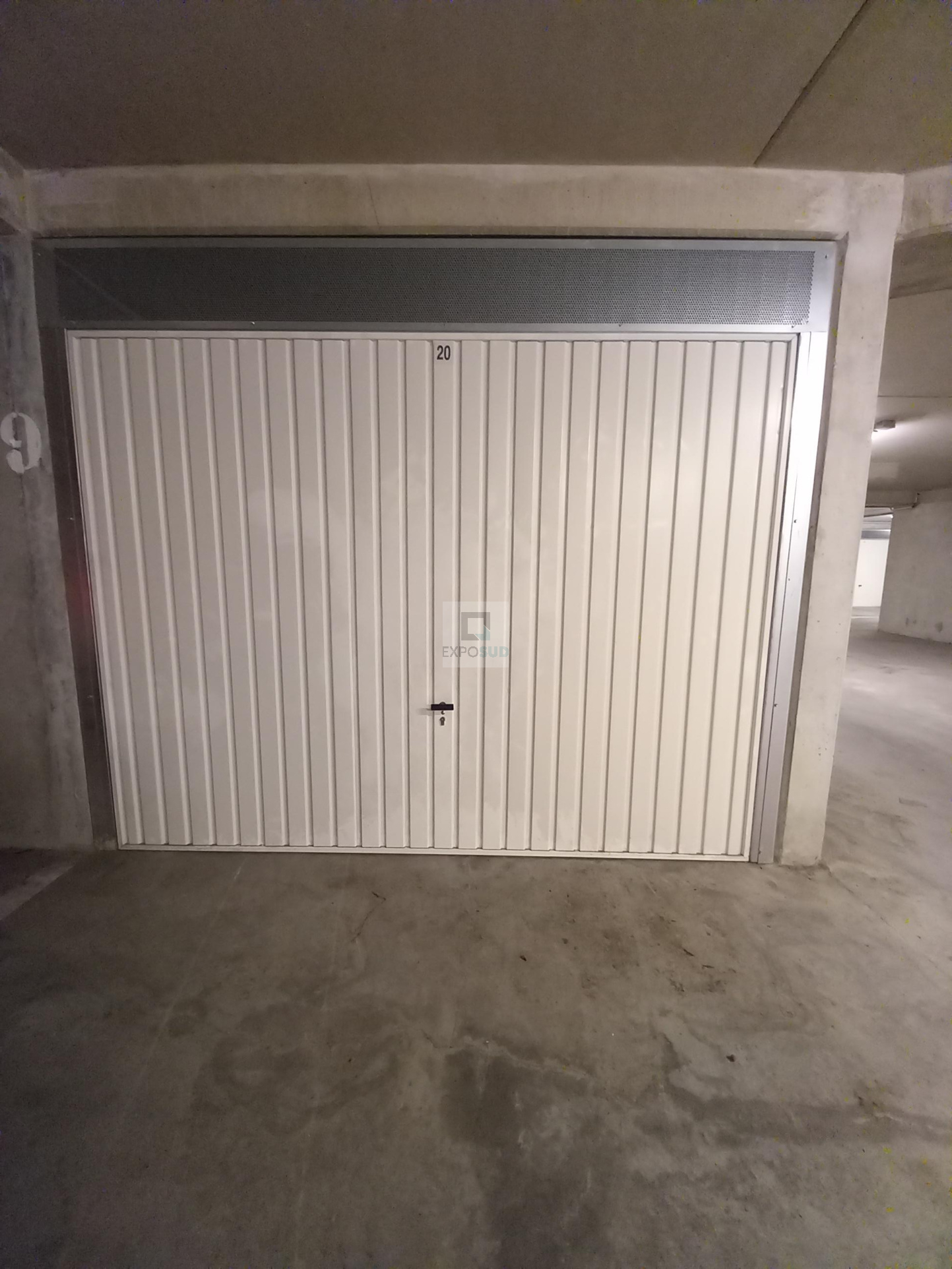 Vente Parking ANTIBES Mandat : 10161