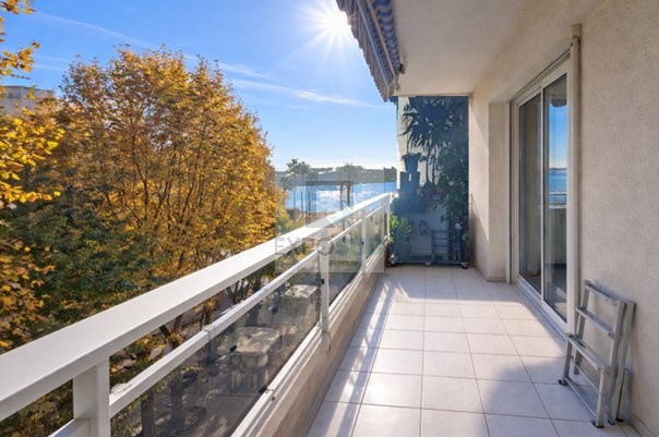Vente Appartement ANTIBES Mandat : 10182