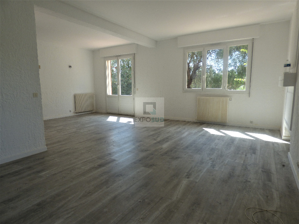 Location Maison ANTIBES 1 salles de bain