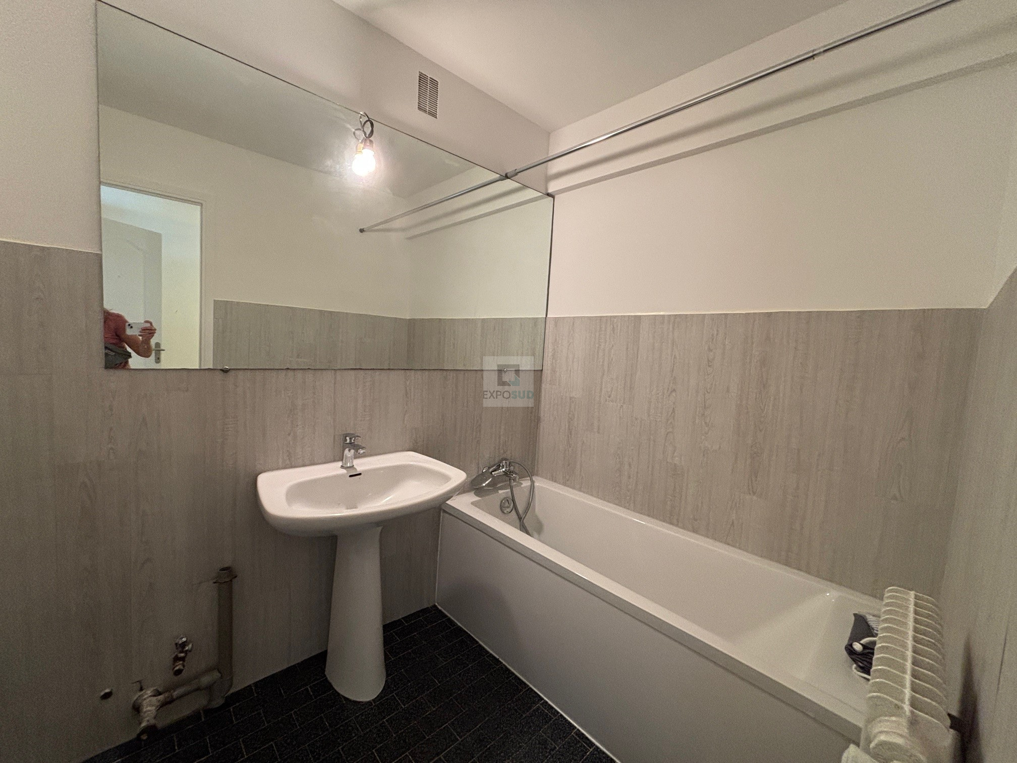 Location Appartement ANTIBES 1 salles de bain