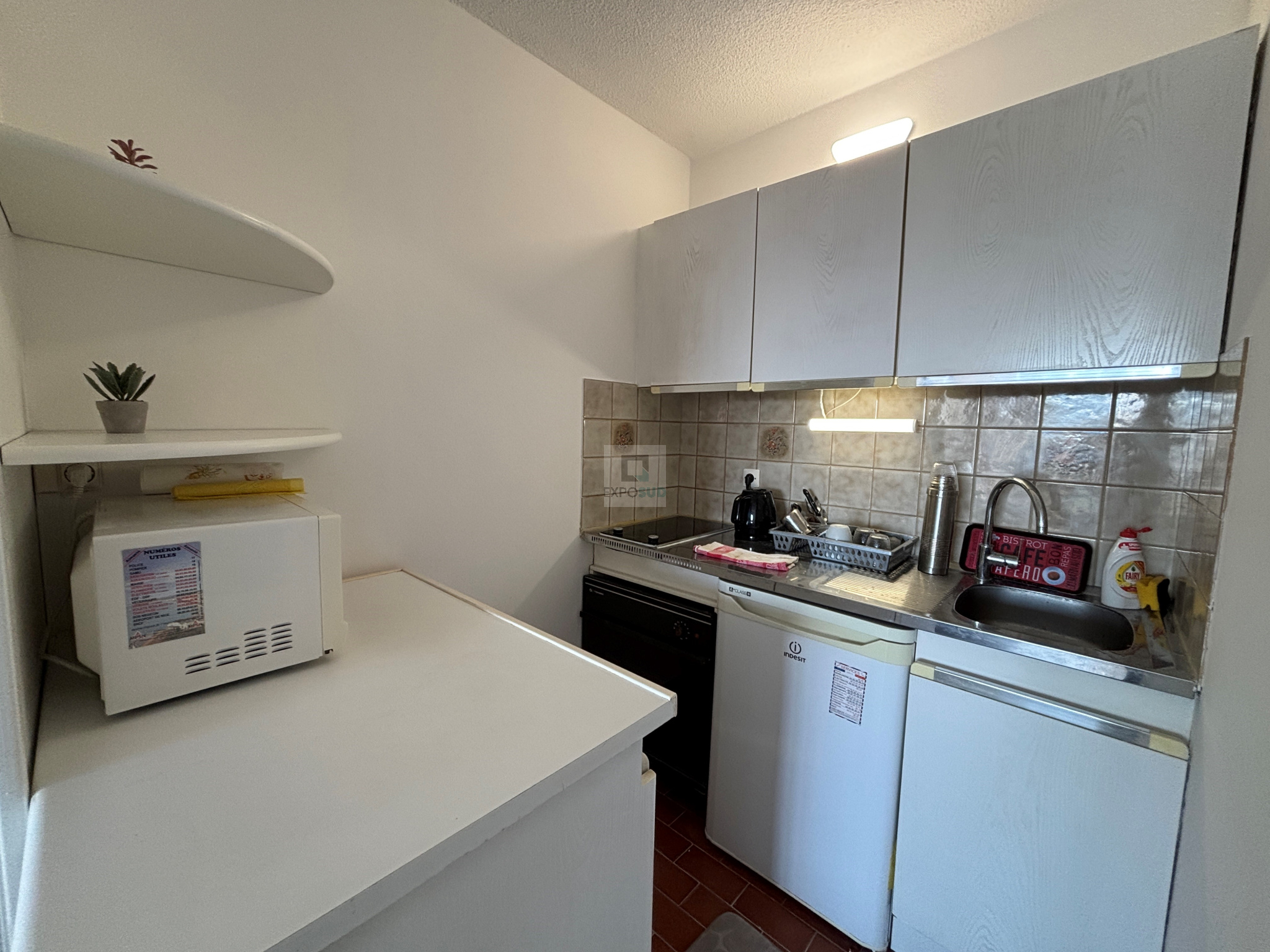 Location Appartement ANTIBES aucune cuisine