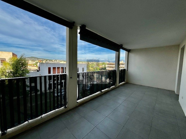 Location Appartement ANTIBES 2 chambres