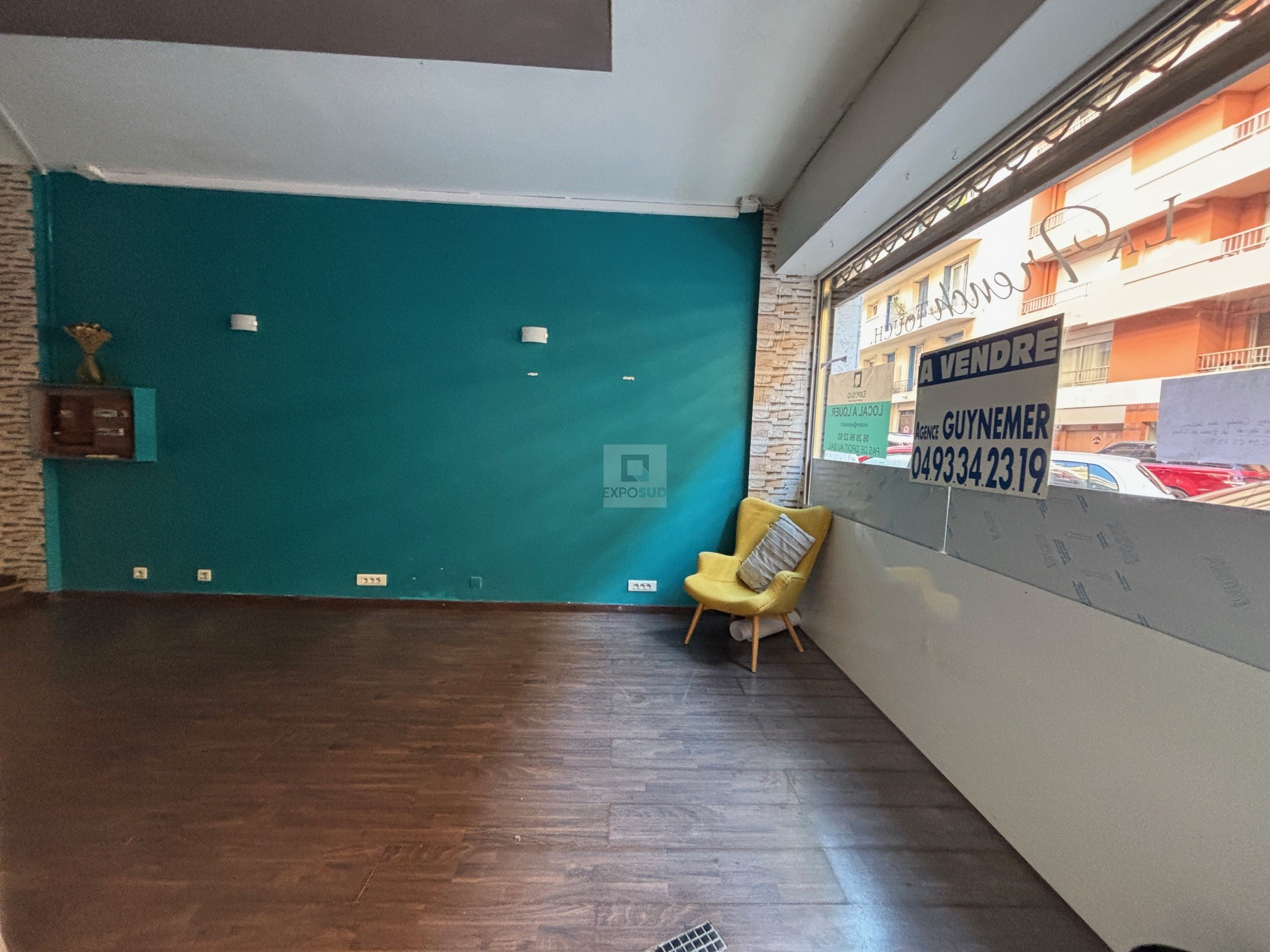Location Local commercial ANTIBES aucune cuisine