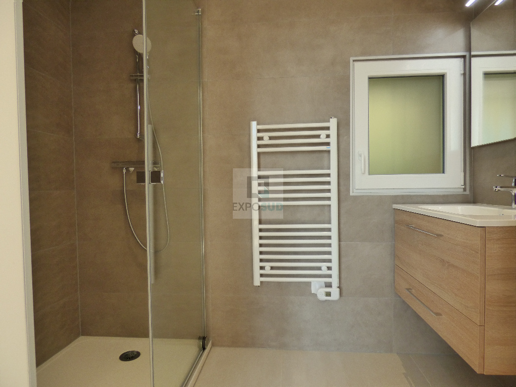 Location Appartement JUAN LES PINS 1 salles d'eau