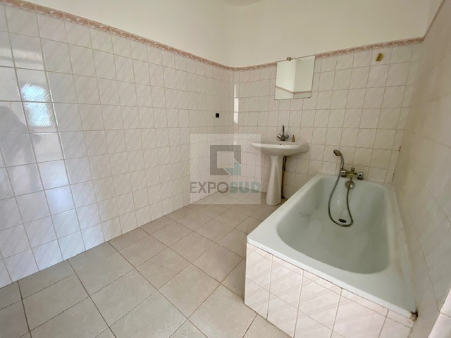 Location Appartement VILLENEUVE-LOUBET séparée cuisine