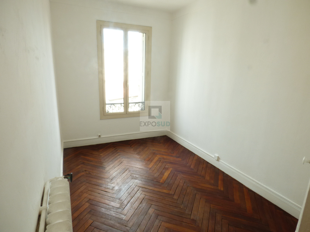 Location Appartement ANTIBES 1 salles de bain