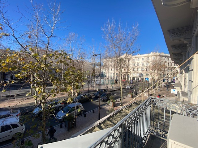 Location Local commercial ANTIBES Mandat : c0012