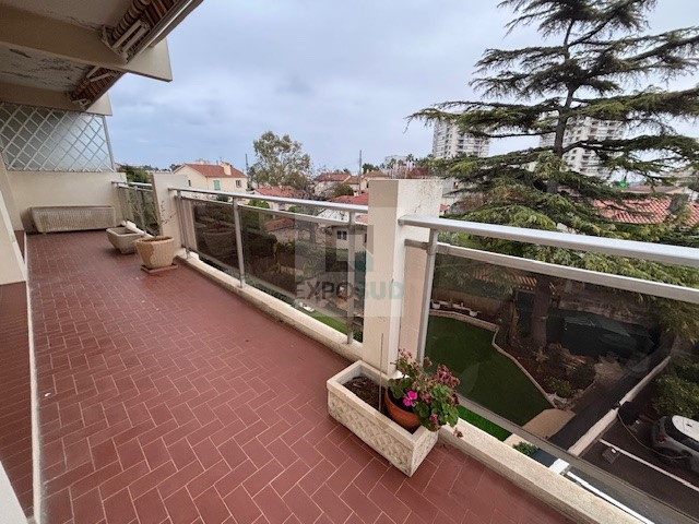Location Appartement ANTIBES 4 pièces