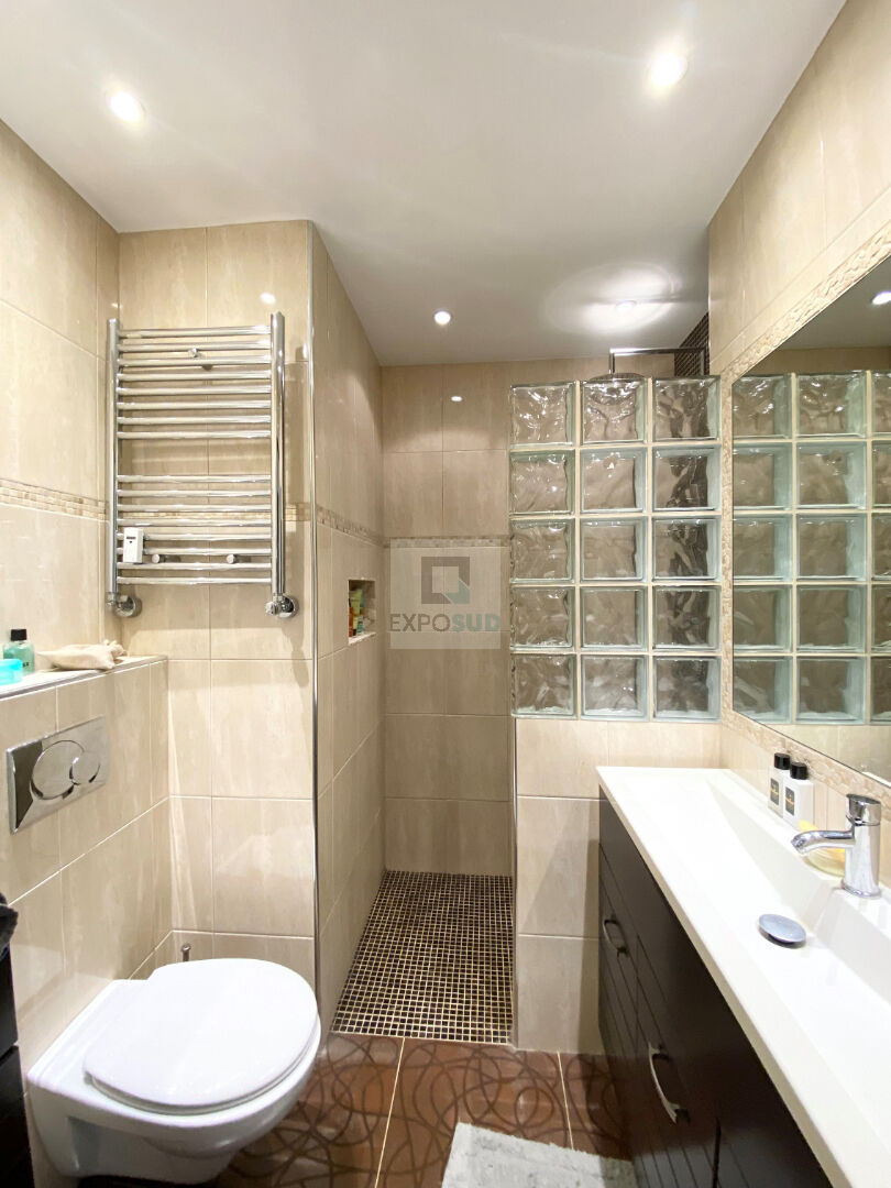 Location Appartement ANTIBES 1 salles d'eau