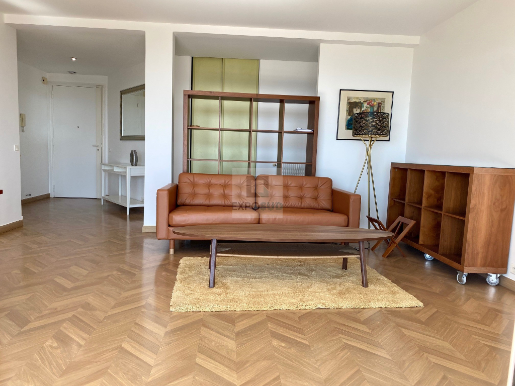 Location Appartement JUAN LES PINS surface habitable de 84.24 m²