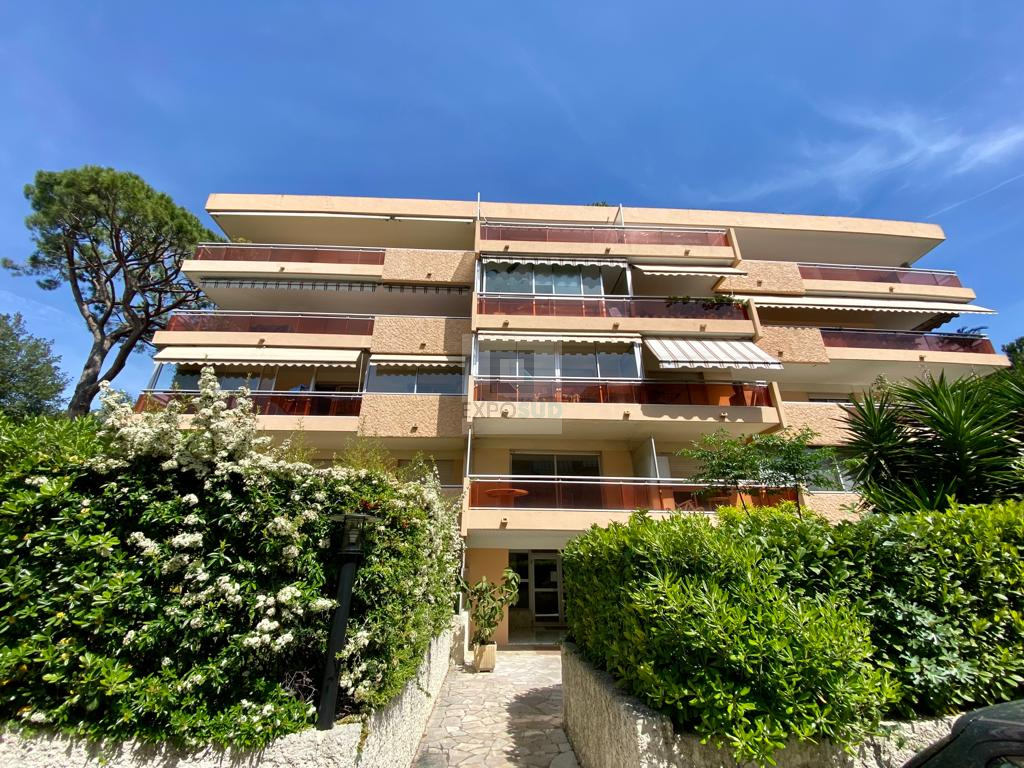 Vente Appartement ANTIBES 1 salles d'eau