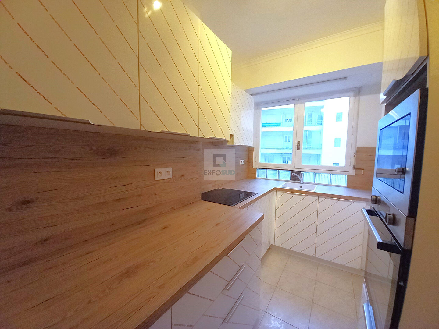 Vente Appartement ANTIBES 1 salles d'eau