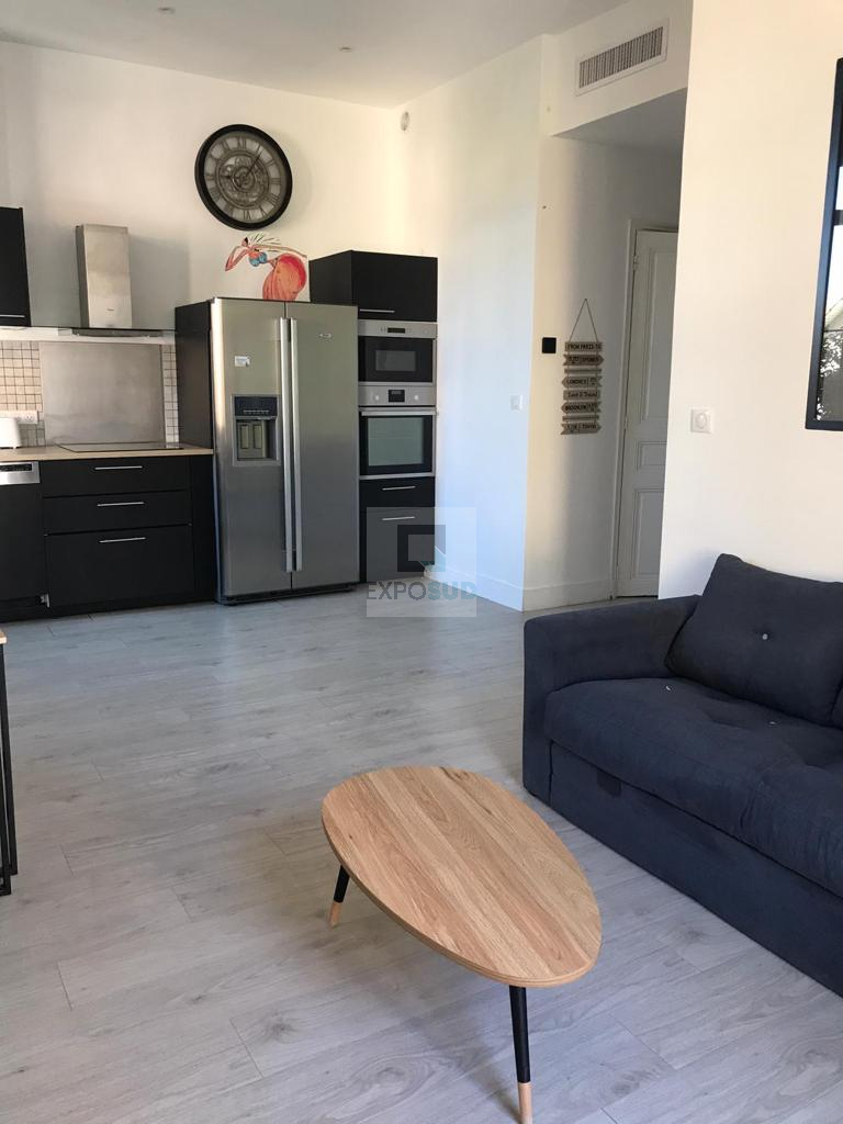 Vente Appartement MANDELIEU LA NAPOULE séjour de 21 m²