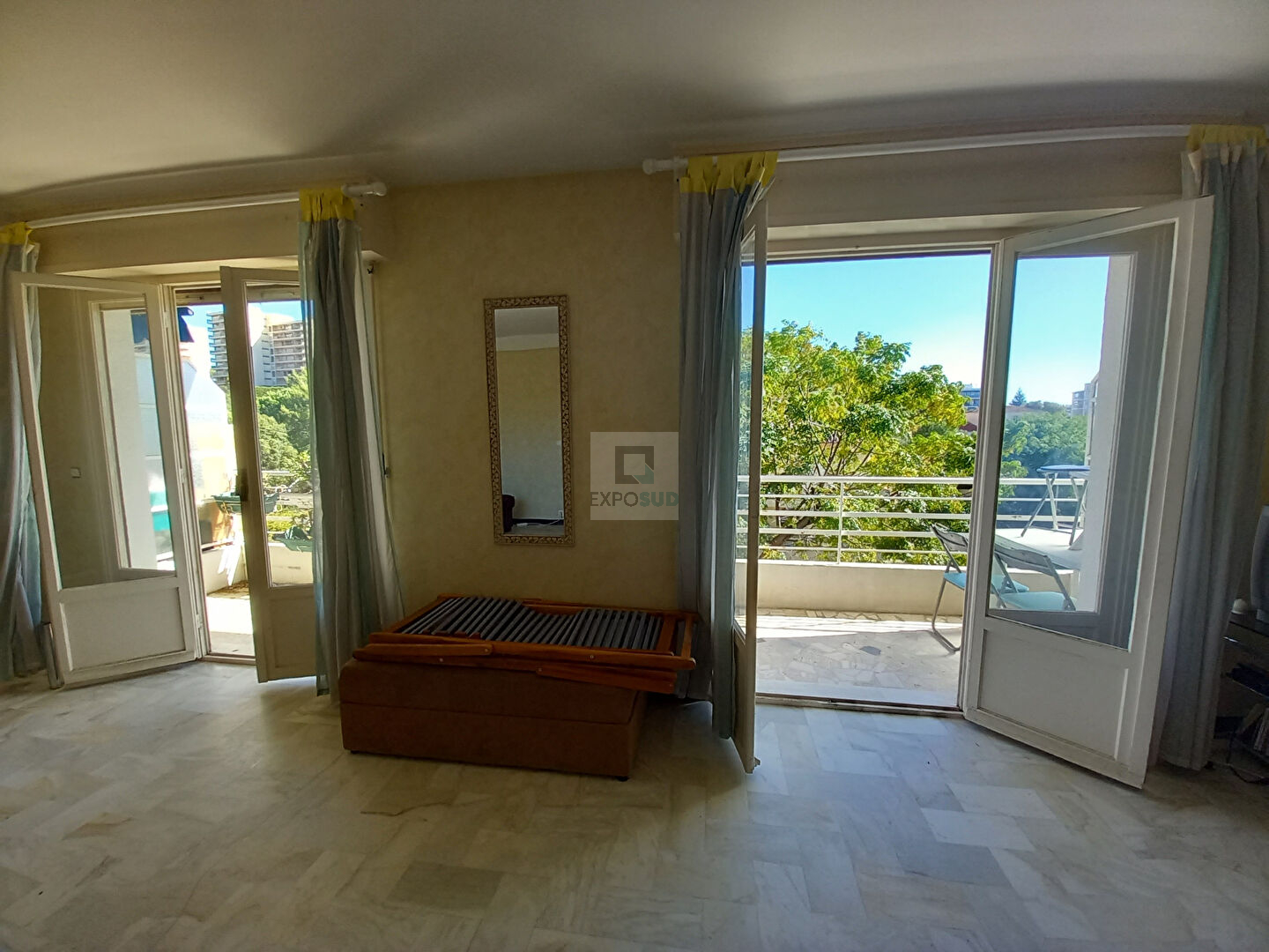 Vente Appartement JUAN LES PINS 1 salles de bain