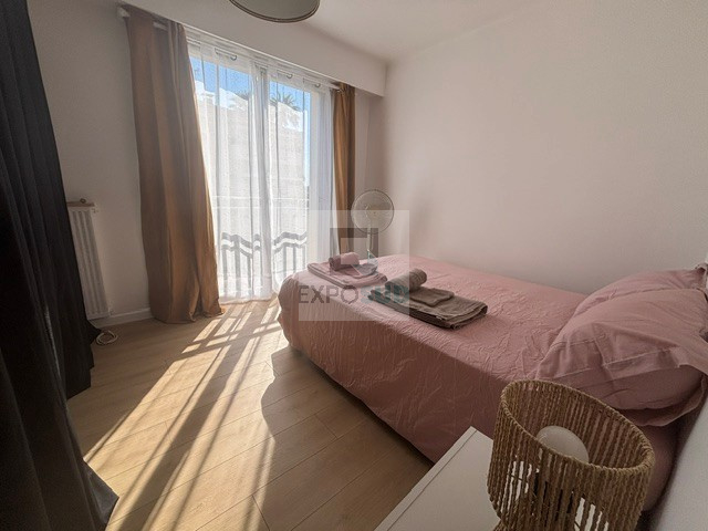 Location Appartement VALLAURIS 3 pièces