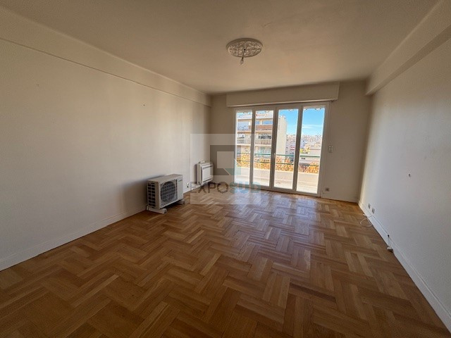 Location Appartement ANTIBES 1 salles de bain