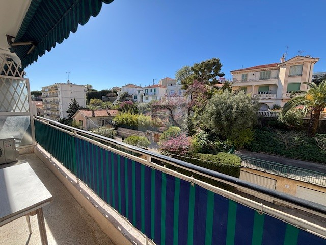 Location Appartement ANTIBES Mandat : 698245
